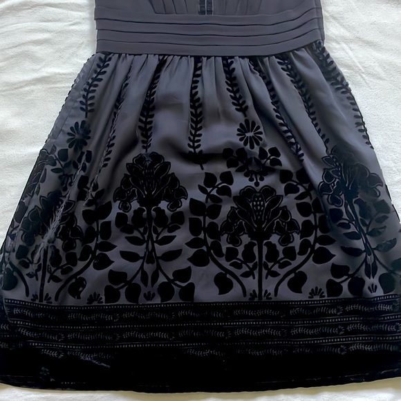 H&M Deep V-neck Black Party Dress - Picture 2 of 2